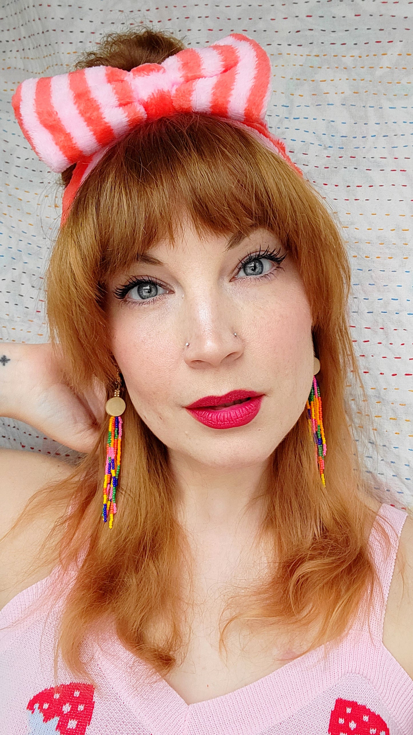 Short Candy Earrings in Heart Eyes
